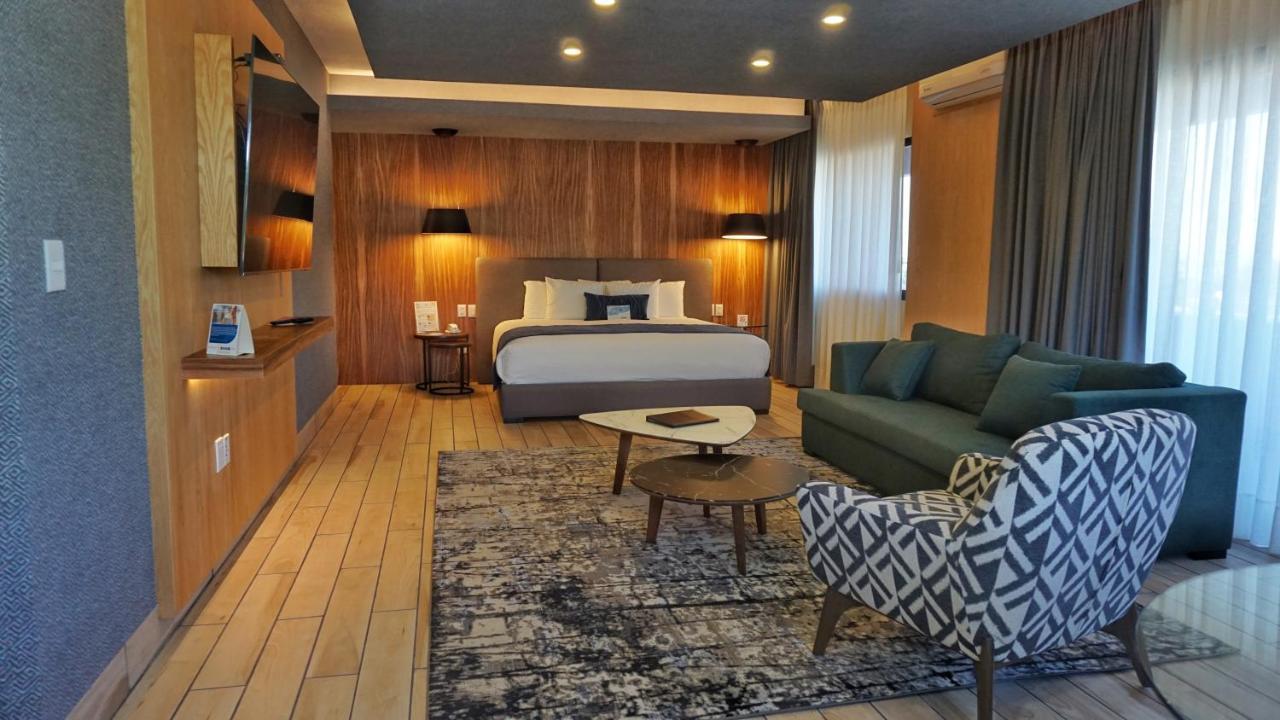 Comfort Inn Córdoba Zewnętrze zdjęcie