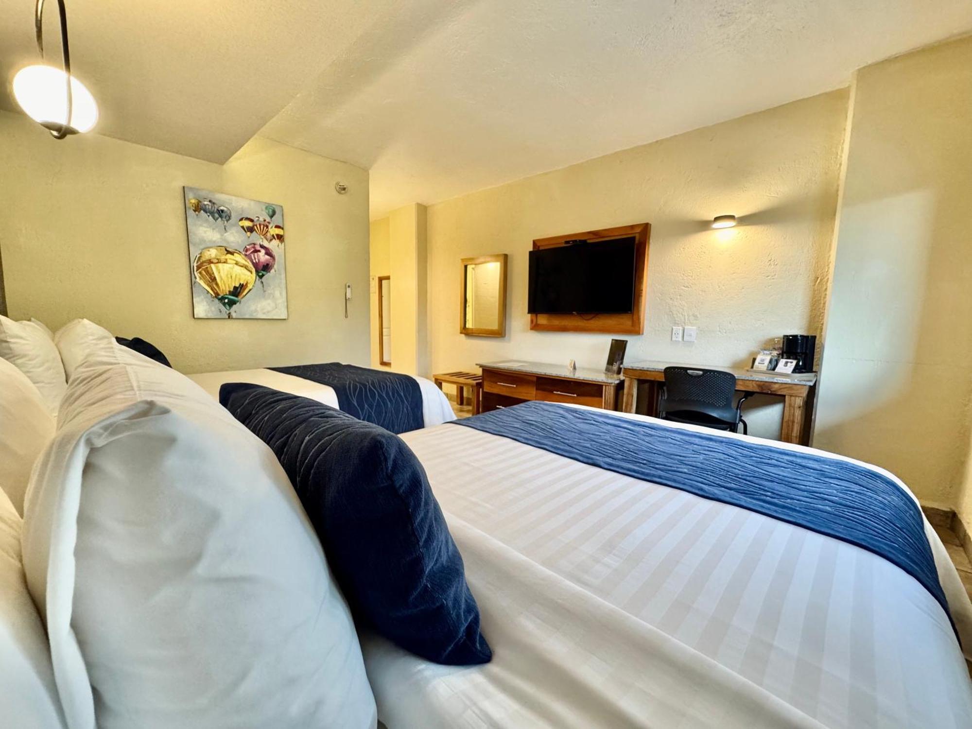 Comfort Inn Córdoba Zewnętrze zdjęcie