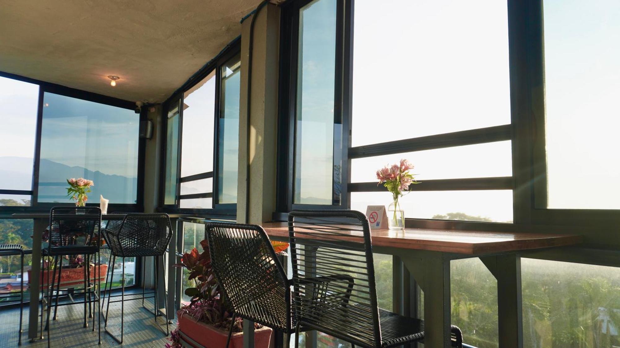 Comfort Inn Córdoba Zewnętrze zdjęcie
